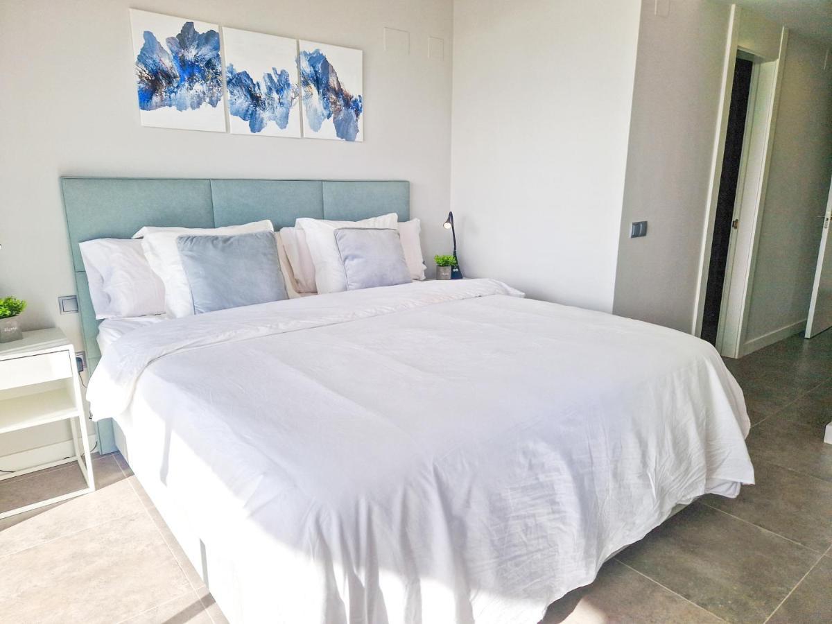 Luxury 2 Bedrooms Apt With Seaview Blue Suite 4104 Manilva Exterior foto